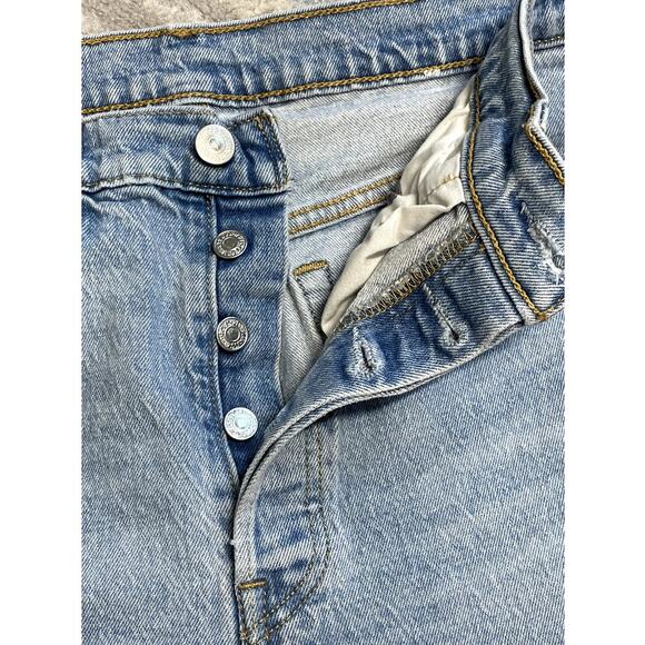 Levi’s Premium 501® S Skinny Jeans Light Wash, Big E Red Tab 30x28 - Picture 5 of 12